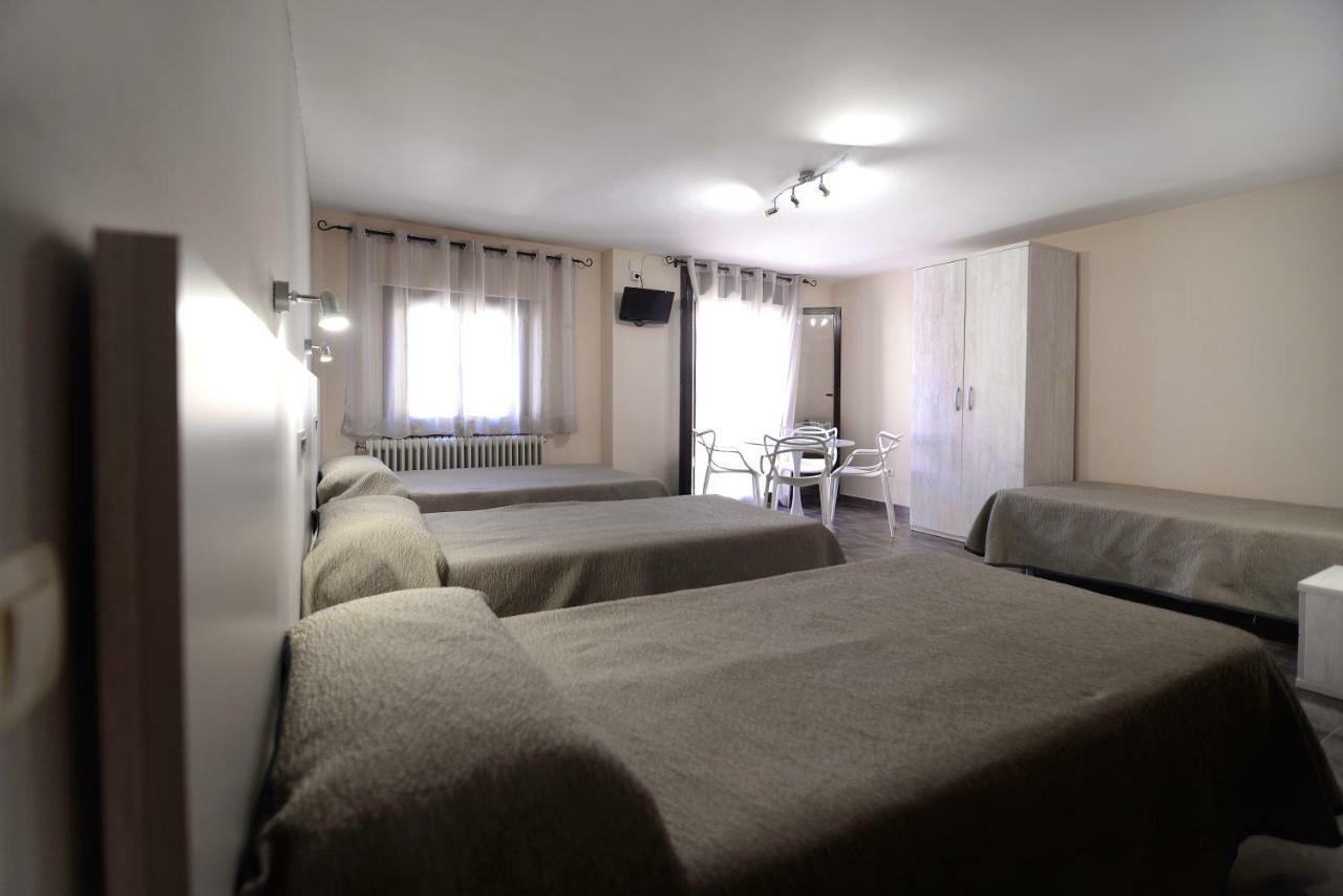 Hostal Palacete De Los Arcedianos Tarazona Kültér fotó