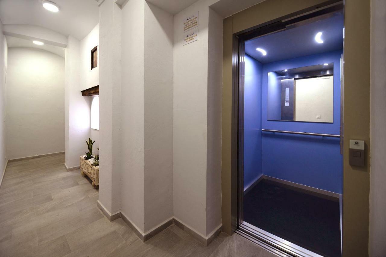 Hostal Palacete De Los Arcedianos Tarazona Kültér fotó